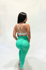 Load image into Gallery viewer, Teal Scrunch Butt leggings