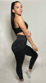 Load image into Gallery viewer, Black Tiger Leggings