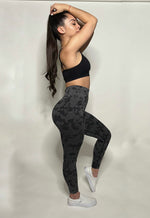 Load image into Gallery viewer, Black Camo Leggings