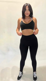Load image into Gallery viewer, Black Peachy leggings